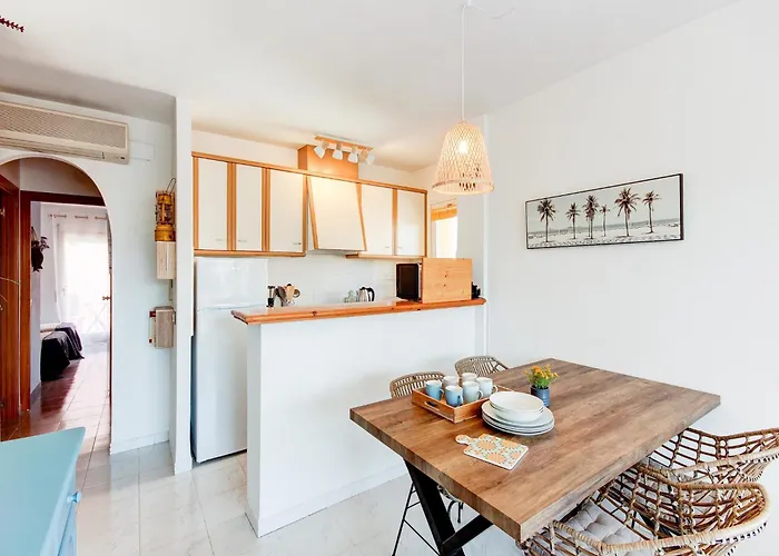 Apartman Beachside W Pools *