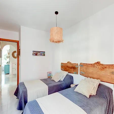 With Mountain Views Apartment